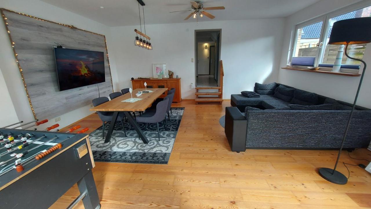 Ferienhaus Am Oland Busum Bagian luar foto