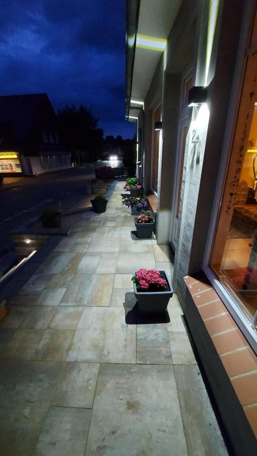 Ferienhaus Am Oland Busum Bagian luar foto